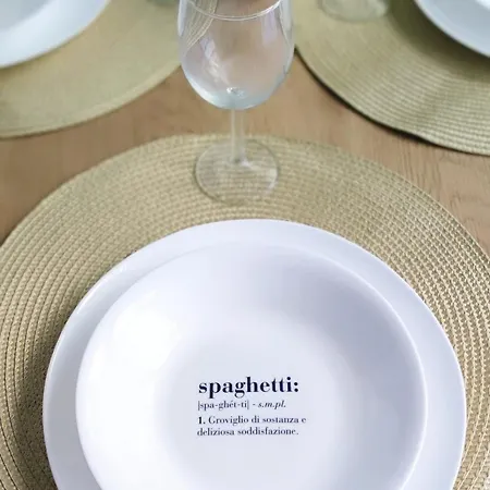 Διαμέρισμα Bauhaus *